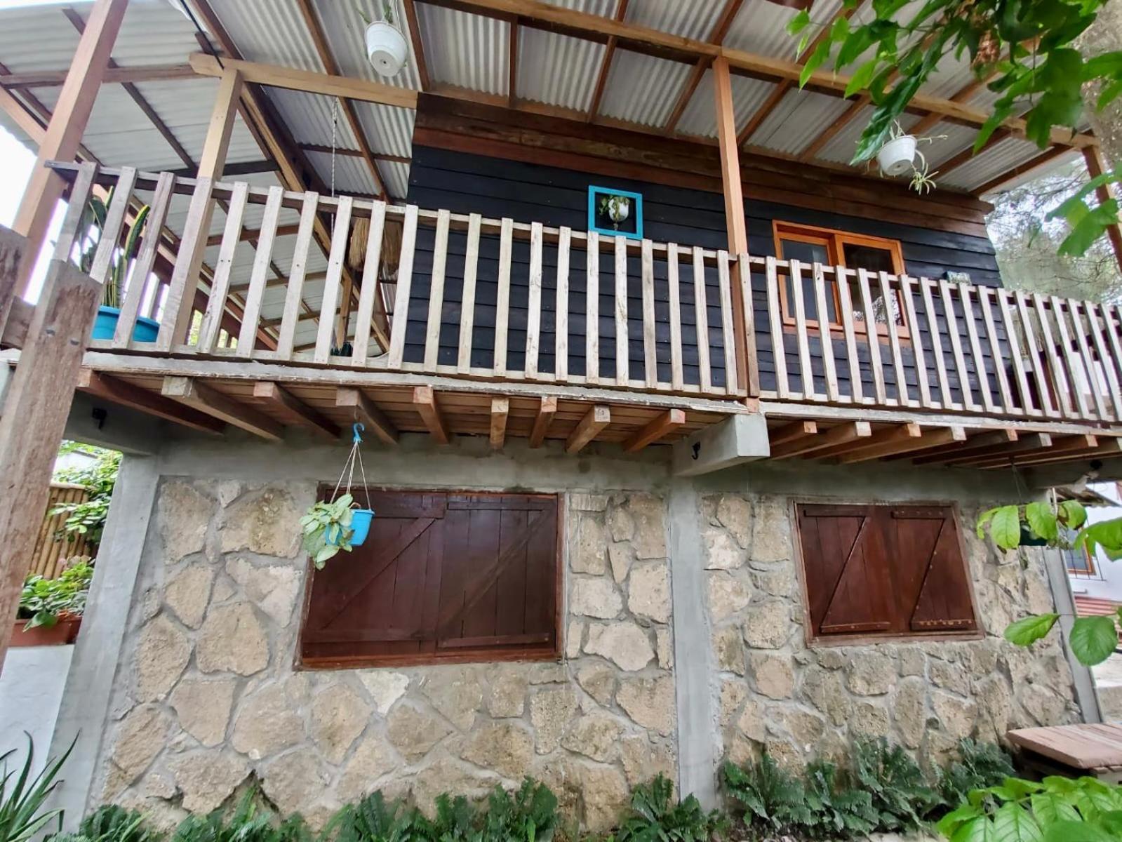 מונטניטה La Posada De Mary מראה חיצוני תמונה